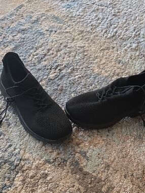 Black Comfort Wear Shoes By ComfortOrtho. Size 9 Womens